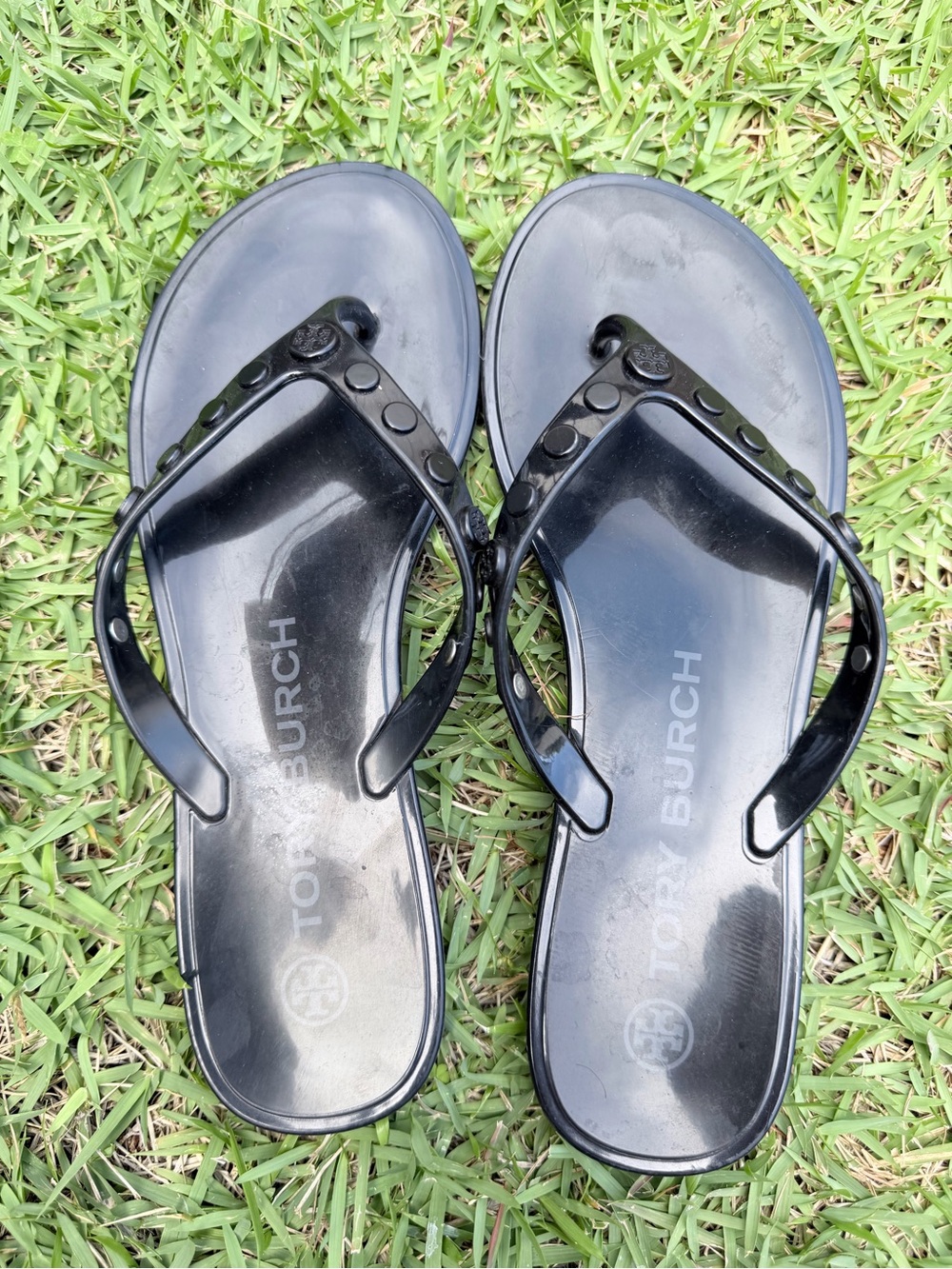 Tory Burch Black Gloss Jelly Logo Thong Sandals